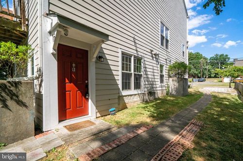 b-2056 S Shirlington Rd, ARLINGTON, VA, 22204-5345 | Card Image