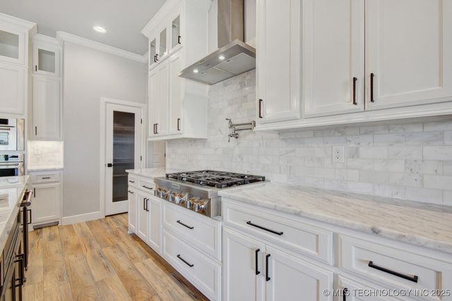 Upgraded Kitchen Aid appliances | Image 14