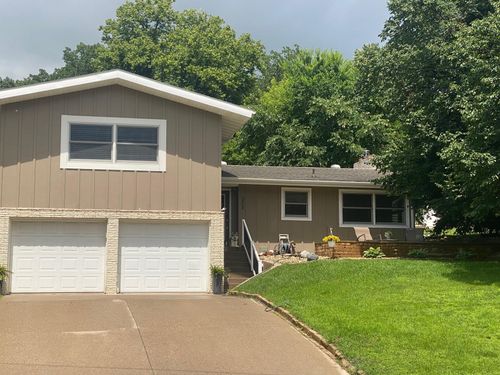 506 Reynolds St, Detroit Lakes, MN, 56501-3306 | Card Image