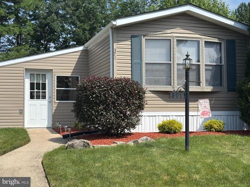 371 Woodstream Way, NORTH WALES, PA, 19454-1141 | Card Image