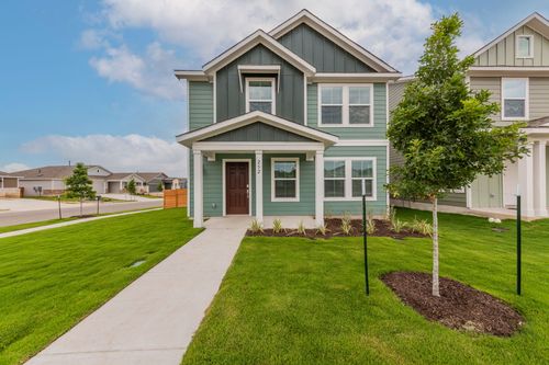 252 Patagonia, Kyle, TX, 78640-3109 | Card Image