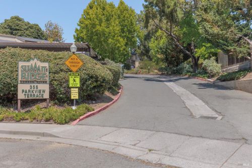 apt-b2-355 Parkview Ter, Vallejo, CA, 94589-2357 | Card Image