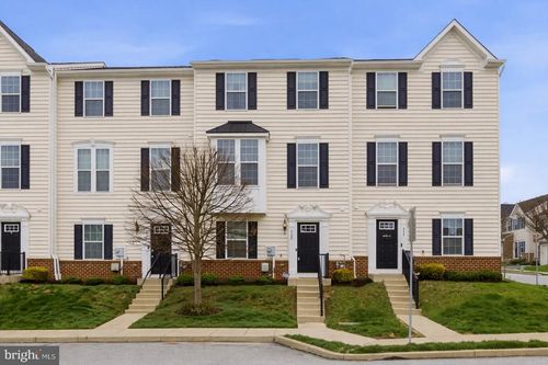 422 Lopata Rd, PHOENIXVILLE, PA, 19460-6702 | Card Image