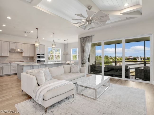 UNIT-201 - 8860 Saint Lucia Dr, Condo with 3 bedrooms, 3 bathrooms and null parking in NAPLES FL | Image 8