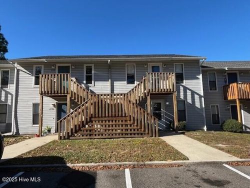 2548 Flint Dr, Wilmington, NC, 28401-7770 | Card Image