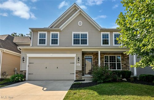 12191 Edgebrook Dr, Strongsville, OH, 44149-4106 | Card Image