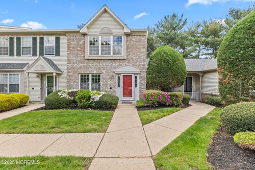 8 Ambrose Ln, Holmdel, NJ, 07733-1070 | Card Image