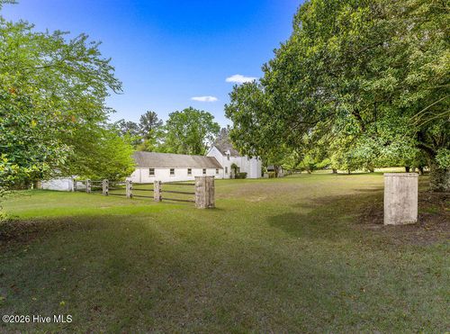 1667 Youngs Rd, Vass, NC, 28394-9530 | Card Image