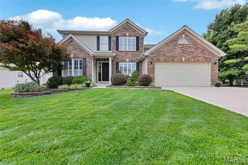 52 Pensacola Ct, O Fallon, MO, 63368-6689 | Card Image