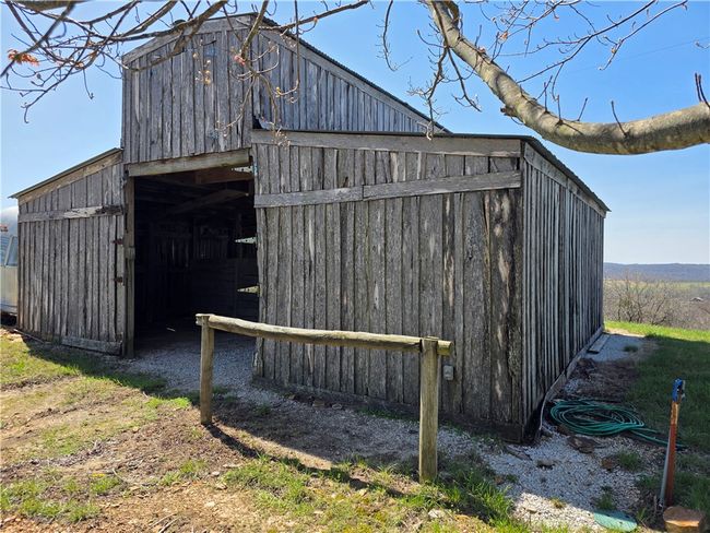 397 Nc 1754, House other with 3 bedrooms, 3 bathrooms and null parking in Compton AR | Image 32