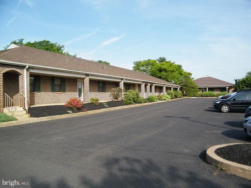 600 Louis Dr, WARMINSTER, PA, 18974-2844 | Card Image