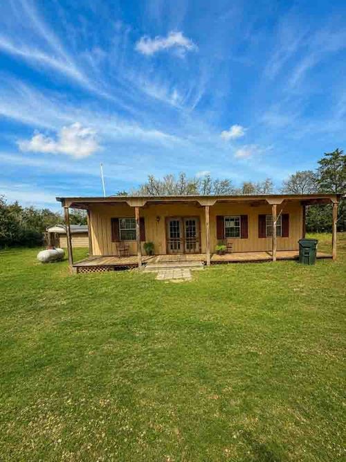 1007 Private Rd, Giddings, TX, 78942 | Card Image