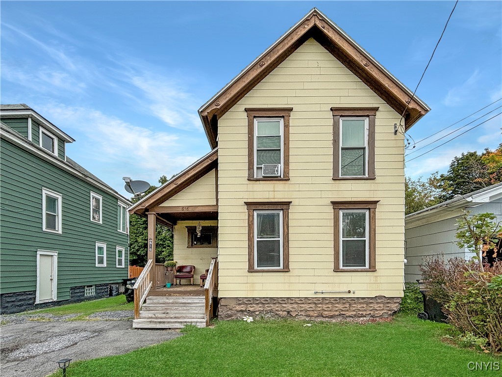 Brighton Ave, Syracuse, NY 13207