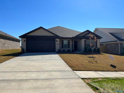 1666 Opp Reynolds Rd, Toney, AL, 35773-7455 | Card Image