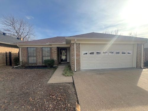 1756 Red Oak Cir, Sulphur Springs, TX, 75482-3635 | Card Image