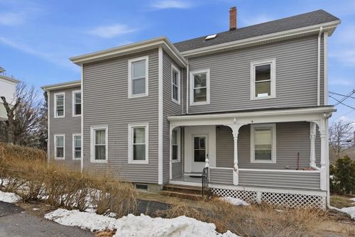 96 Glen St, Somerville, MA, 02145-4132 | Card Image
