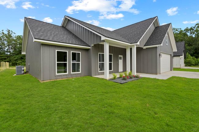 1190 Pine St, House other with 3 bedrooms, 2 bathrooms and null parking in Vidor TX | Image 6