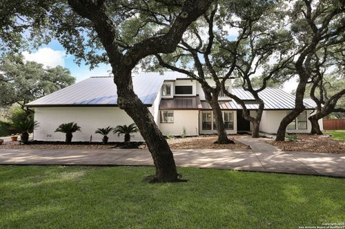 29266 Seabiscuit Dr, Boerne, TX, 78015-4460 | Card Image