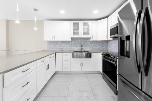 apt-510e-2851 Ne 183rd St, Aventura, FL, 33160-2138 | Card Image