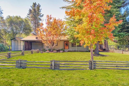 13320 Estate Dr, Boonville, CA, 95415-9112 | Card Image
