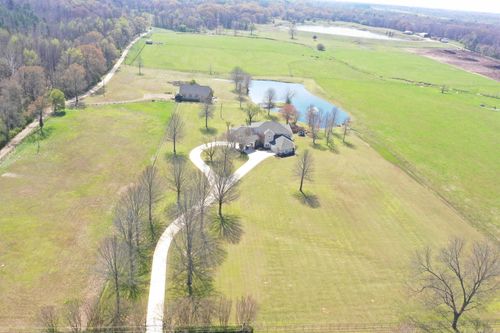 700 Keough Dr, Piperton, TN, 38017-5250 | Card Image