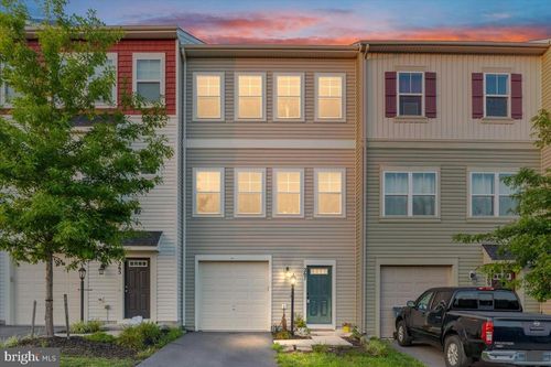 267 Patchwork Dr, STEPHENSON, VA, 22656-2067 | Card Image