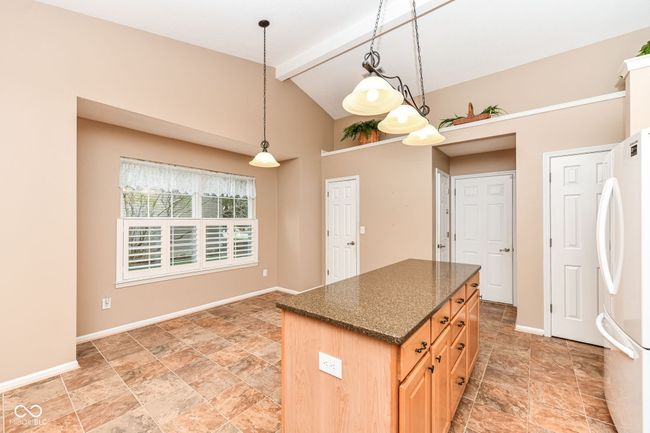 5300 Breakers Way, House other with 3 bedrooms, 2 bathrooms and null parking in Carmel IN | Image 7