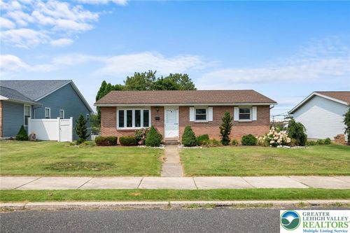 1511 E Highland St, Allentown, PA, 18109-1525 | Card Image