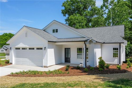 340 Frank Cherry St, Eden, NC, 27288-3459 | Card Image