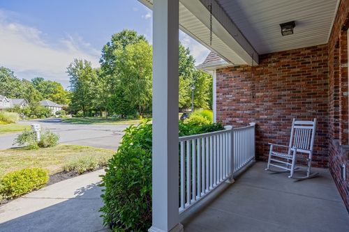 13 Red Bridge Ln, South Hadley, MA, 01075-2228 | Card Image