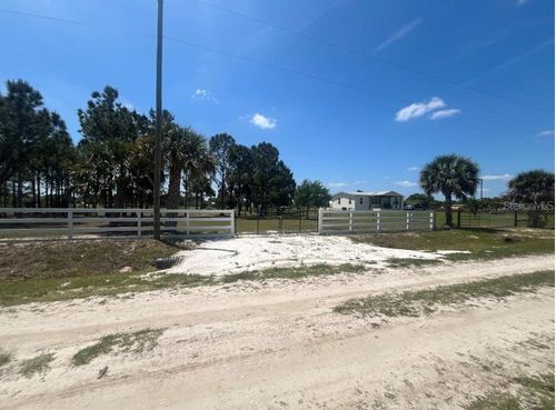 19788 Nw 284th St, OKEECHOBEE, FL, 34972-5662 | Card Image