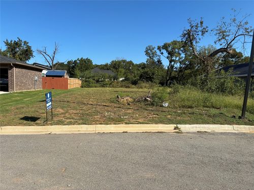 2373 Miller St, Denison, TX, 75020-3619 | Card Image