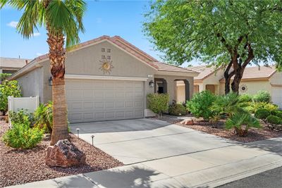 563 Carmel Mesa Drive, House other with 2 bedrooms, 2 bathrooms and null parking in Henderson NV | Image 2