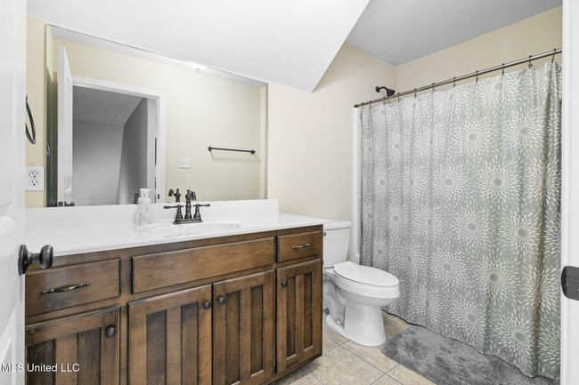 30-web-or-mls-835 Shadow View Dr-30 | Image 29
