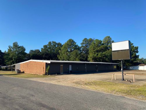 1001 W 1st Ave, Crossett, AR, 71635-2603 | Card Image