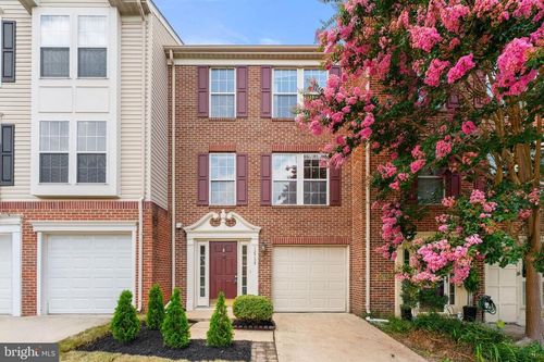12734 Silvia Loop, WOODBRIDGE, VA, 22192-7600 | Card Image
