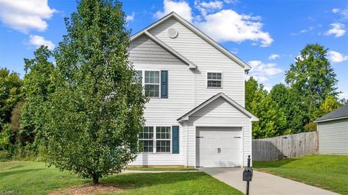 4105 Davis Ridge Ct, Greensboro, NC, 27405-9797 | Card Image