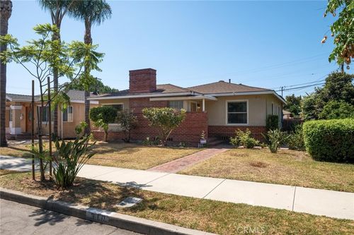 310 E Forhan St, Long Beach, CA, 90805-2245 | Card Image