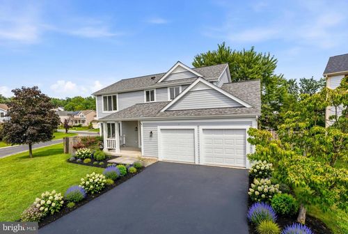 4207 Falconwood Pl, BURTONSVILLE, MD, 20866-1300 | Card Image