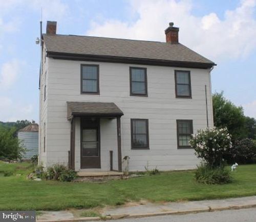 127 Nashville Blvd, SPRING GROVE, PA, 17362-8412 | Card Image