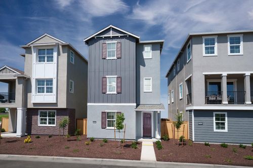 1103 Bellawood Dr, Galt, CA, 95632-3796 | Card Image