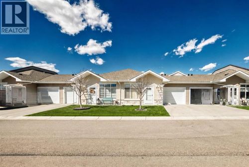 10 Sunvale Pl Ne, High River, AB, T1V0J3 | Card Image