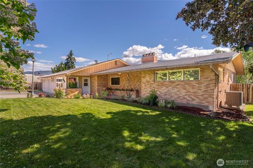 1903 Deerpath Dr, Oroville, WA, 98844-9103 | Card Image