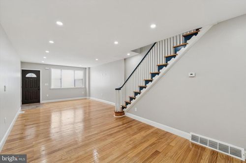 1912 S 9th St, PHILADELPHIA, PA, 19148-2315 | Card Image