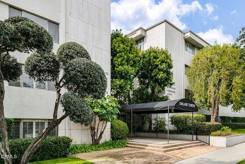 105-395 S Oakland Ave, Pasadena, CA, 91101 | Card Image