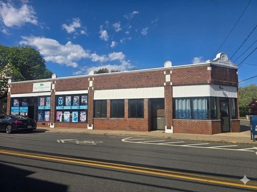 87 Warren St, Arlington, MA, 02474 | Card Image