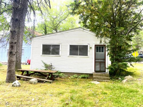 67165 Victory Shore Drive, Keeler Township, MI, 49047 | Card Image