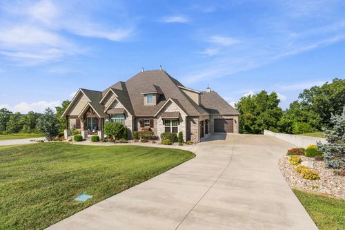 395 Sunset Dr, Chestnutridge, MO, 65630-7500 | Card Image