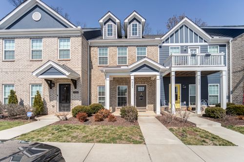 6082 Ivory Ln, Hendersonville, TN, 37075-2051 | Card Image