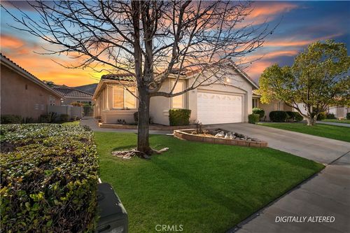 5838 Myrtle Beach Dr, Banning, CA, 92220-6627 | Card Image